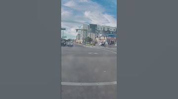 Crash at the intersection