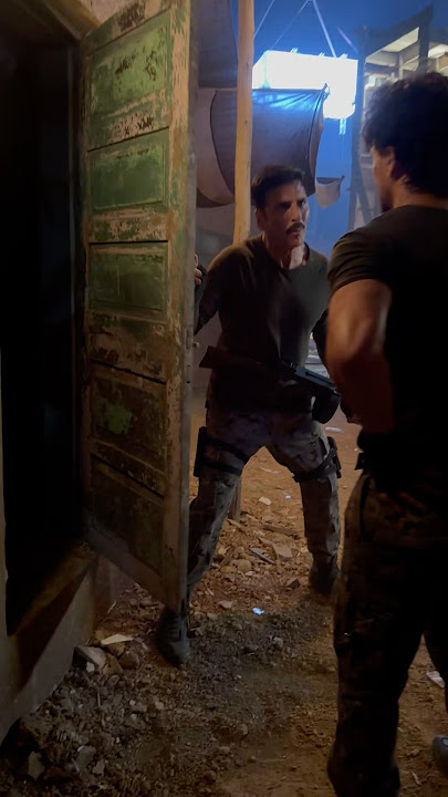 Best comedy scene Akshay kumar and tiger Shroff #akshaykumar #tigershroff #bollywood #comedy