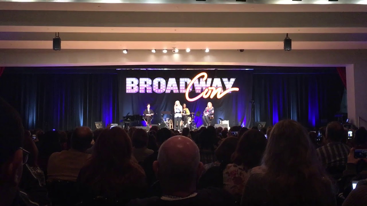 Christy Altomare Sings In My Dreams From Anastasia At Broadwaycon 18 1 28 18 Youtube