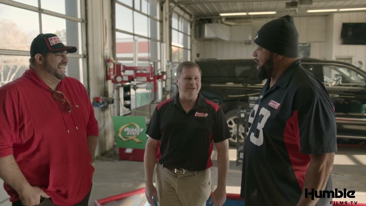 Gilbert Brown's "GraveDigga Travels" Gilbert Surprises fans as a Mechanic at Kwiky Lube in Manitowoc