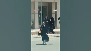 مسلسل بنات الثانوي صديقات ندى يثأرن لها من صاحب البقالة المتحرش 