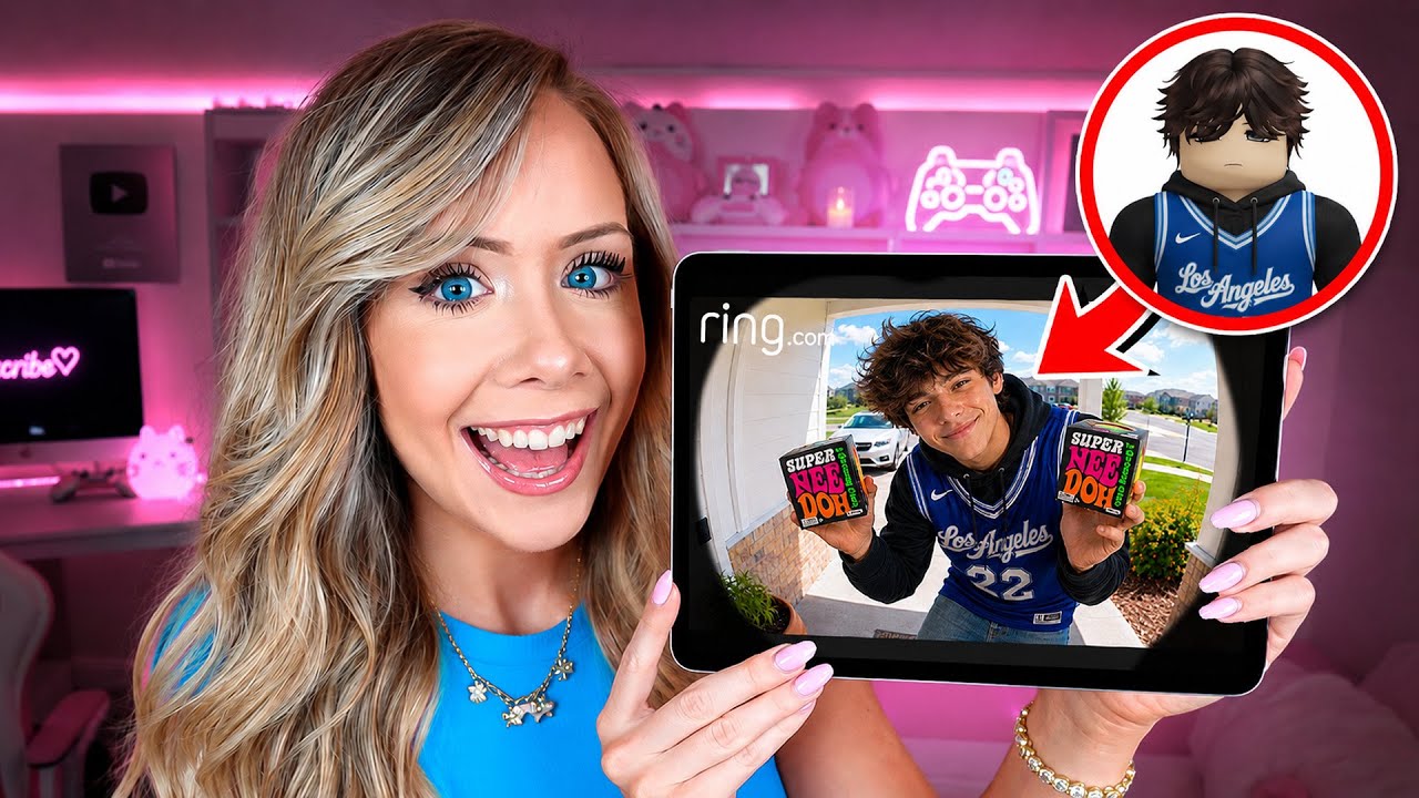 MY ROBLOX CRUSH SENT ME A SQUISHY!