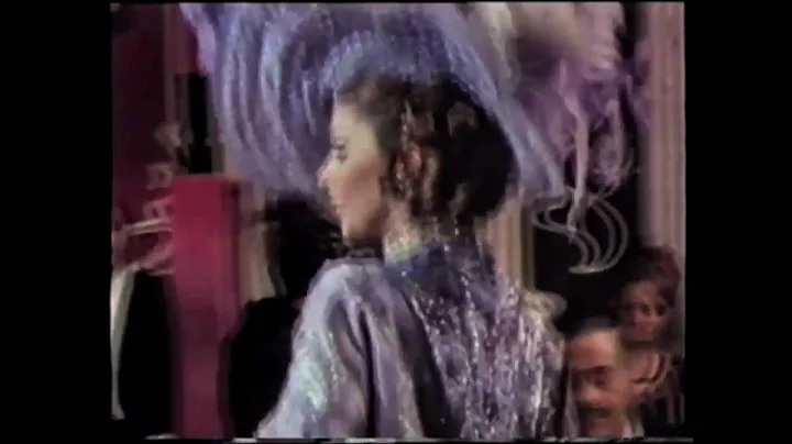 Gloria Paul 1 / Darling Lili- as Crepes Suzette
