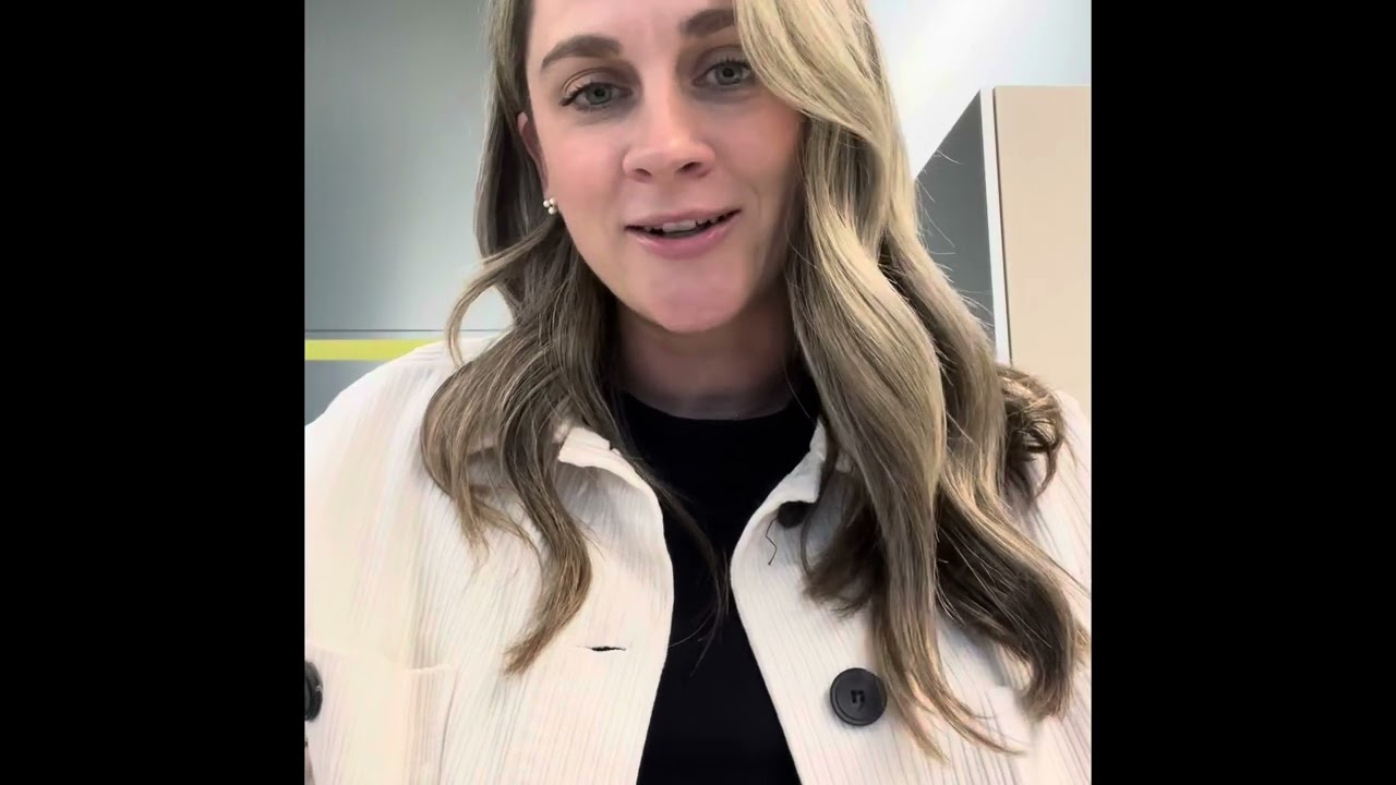 Maggie Lewis signing day