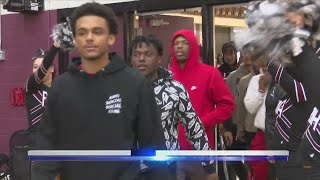 "Pride of Peoria" Community celebrates Lions state title game run