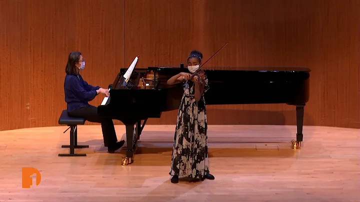 Violinist Amaryn Olmeda Performs Mozart's 'Concerto for Violin No. 3' | Clip
