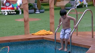 Bigg Boss 16 Promo A Abdu Rozik Dives Into The Pool