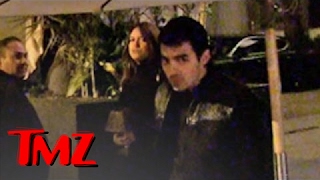 Famous Jonas Brothers ... BREAKING UP?! | TMZ Profile
