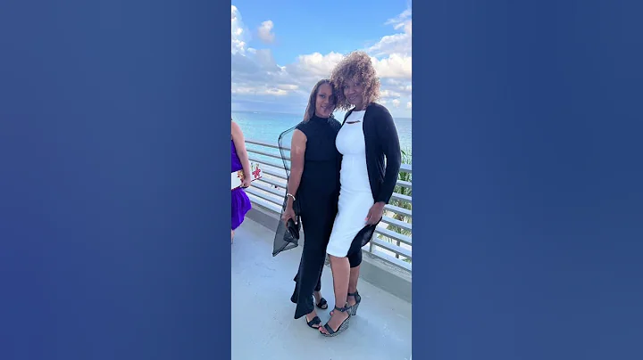 Dr. Lisa R. Starks and Dr. Robin R. Starks at the ...