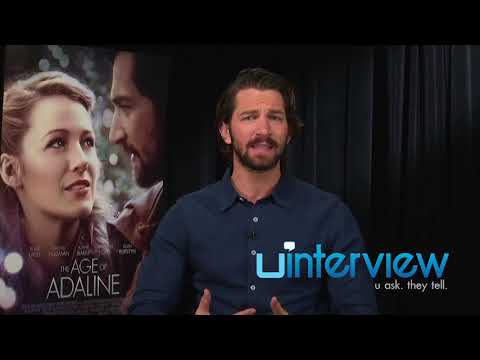 Video: Valor neto de Michiel Huisman: Wiki, casado, familia, boda, salario, hermanos