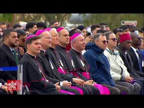 Video Papa Leone in Algeria: il futuro appartiene a uomini e donne di pace (Vn)
