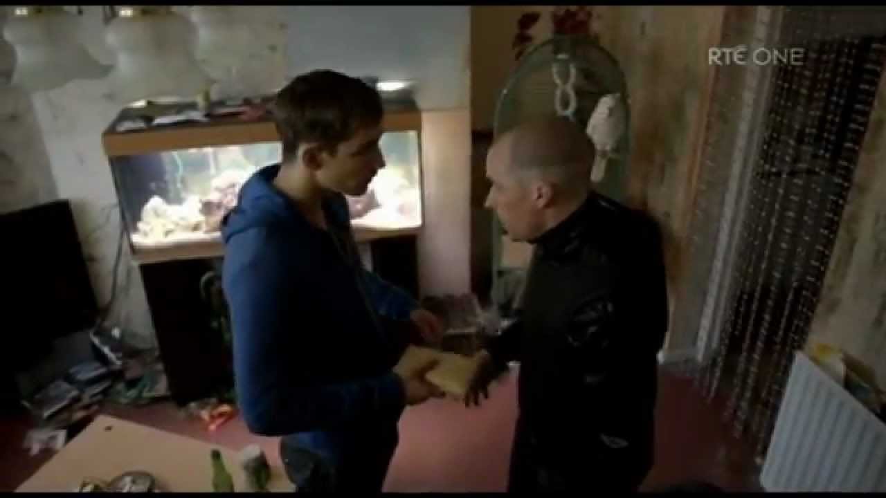 Darren Scenes S3 Love/Hate FINAL part 11/11 (Robert Sheehan) - YouTube