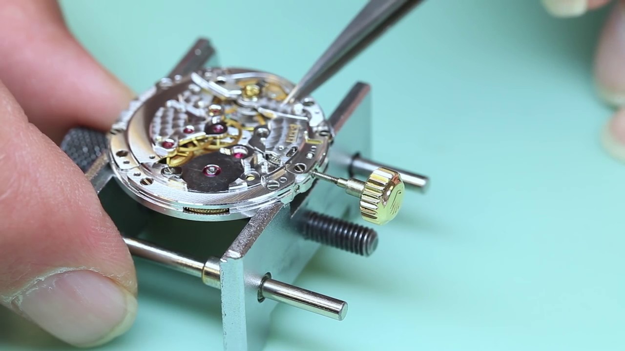 Rolex Submariner Watchmaking Demonstration - YouTube