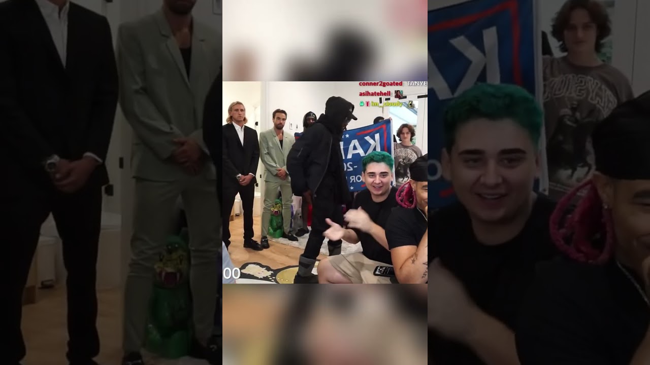 The real Kanye is on Stable Ronaldo's stream 🤣 

