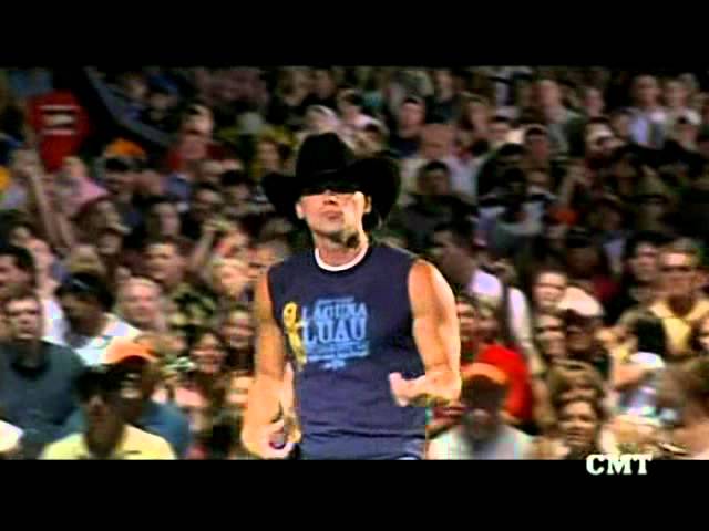 Kenny Chesney - No Shoes, No Shirt, No Problems (Live)