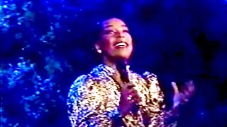 Roberta Flack | SOLID GOLD XMAS ‘82 | “The Christmas Song”