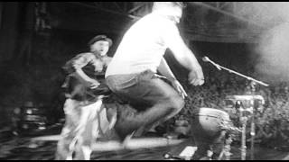 Famous Dispatch -- "Open Up" (Live) -- [Ain't No Trip To Cleveland: Vol. 1] Net Worth