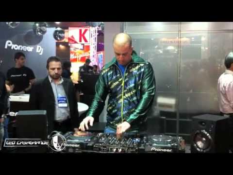Expomusic 2011   Pioneer DJ