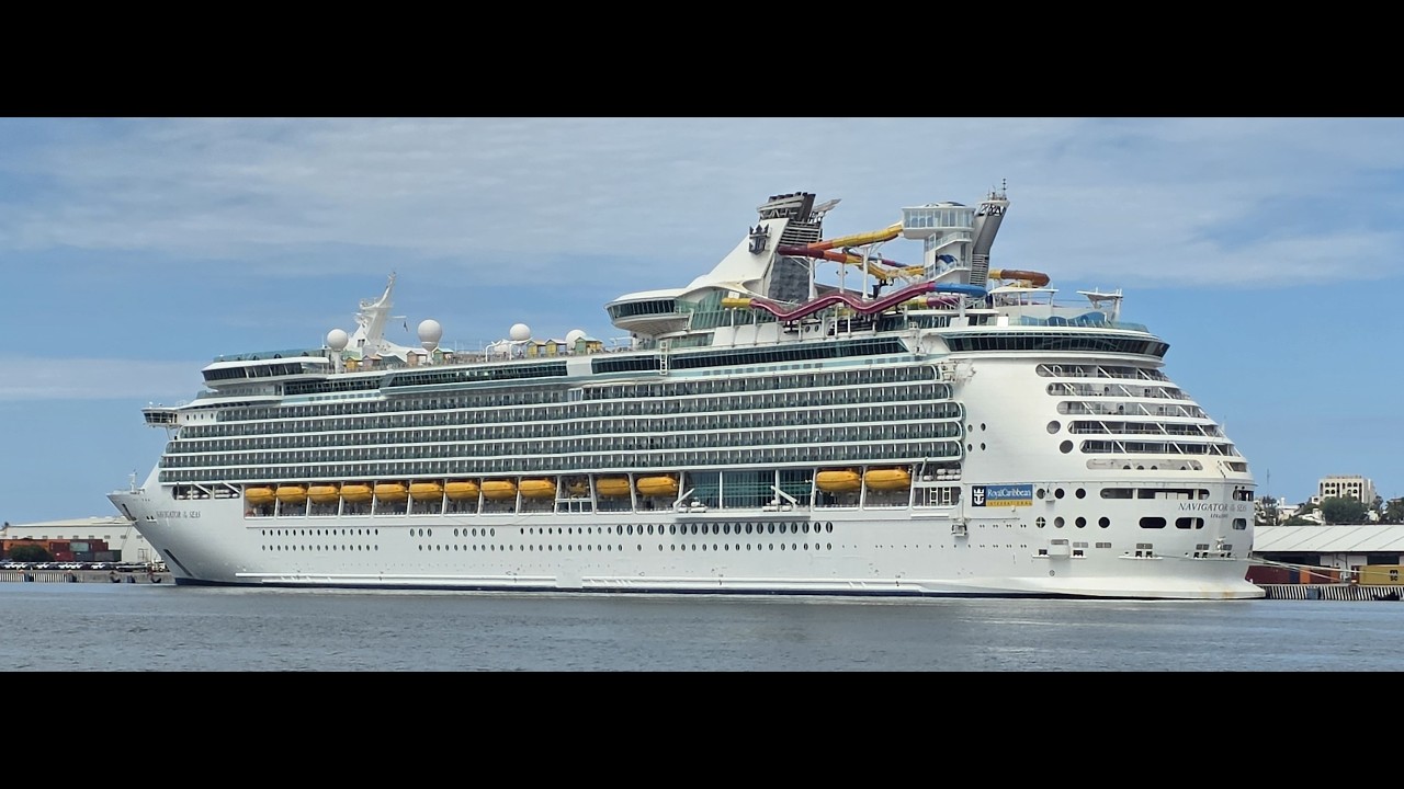 Navigator of the Seas GAMING TABLES July 2026 #casino #slots #cruiseship #royalcaribbean
