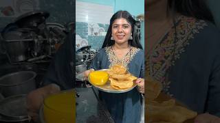 Season Ka Pahla Aamras Puri Banai 😋😍 #food #shorts #funny #trending #minivlog ￼￼