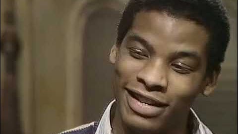 Rising Damp S03E01 That