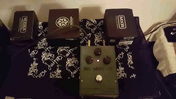 Big Muff 1994 Bubble Font on Reverb