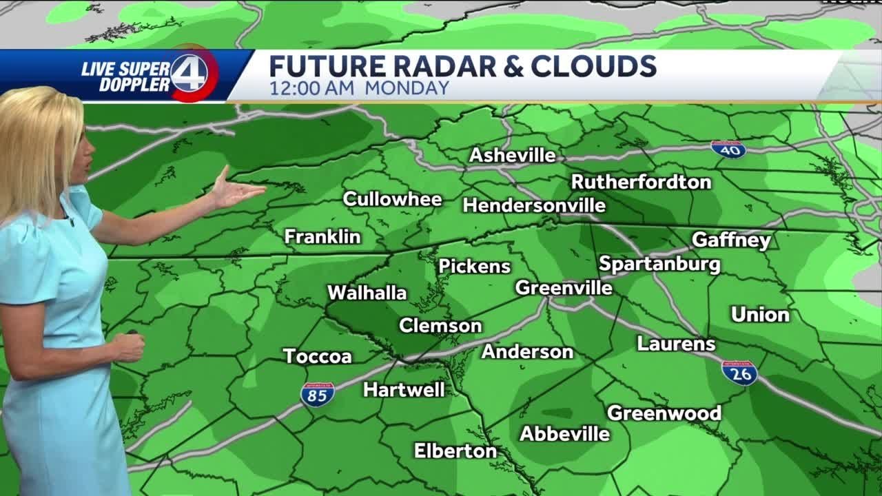 Rain chances increase heading into Labor Day weekend - YouTube