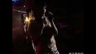 Download lagu 7 flowers ' maze