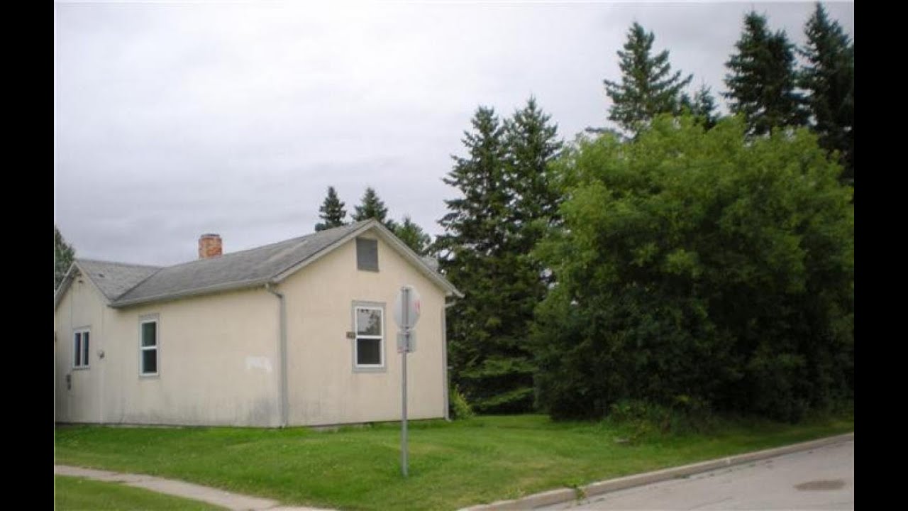 Residential for sale 622 Fourth Street, Beausejour, MB R0E0C0 YouTube