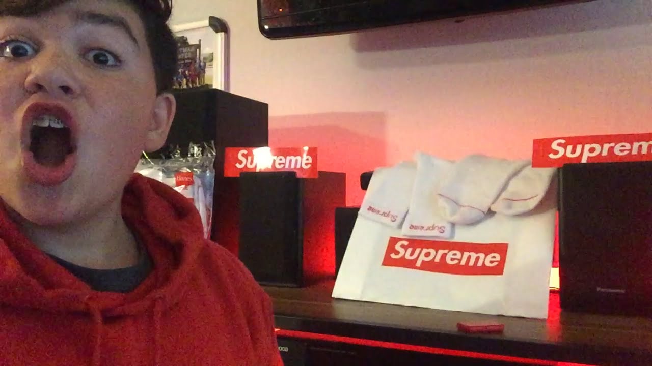 WEARING SUPREME TO SCHOOL!!