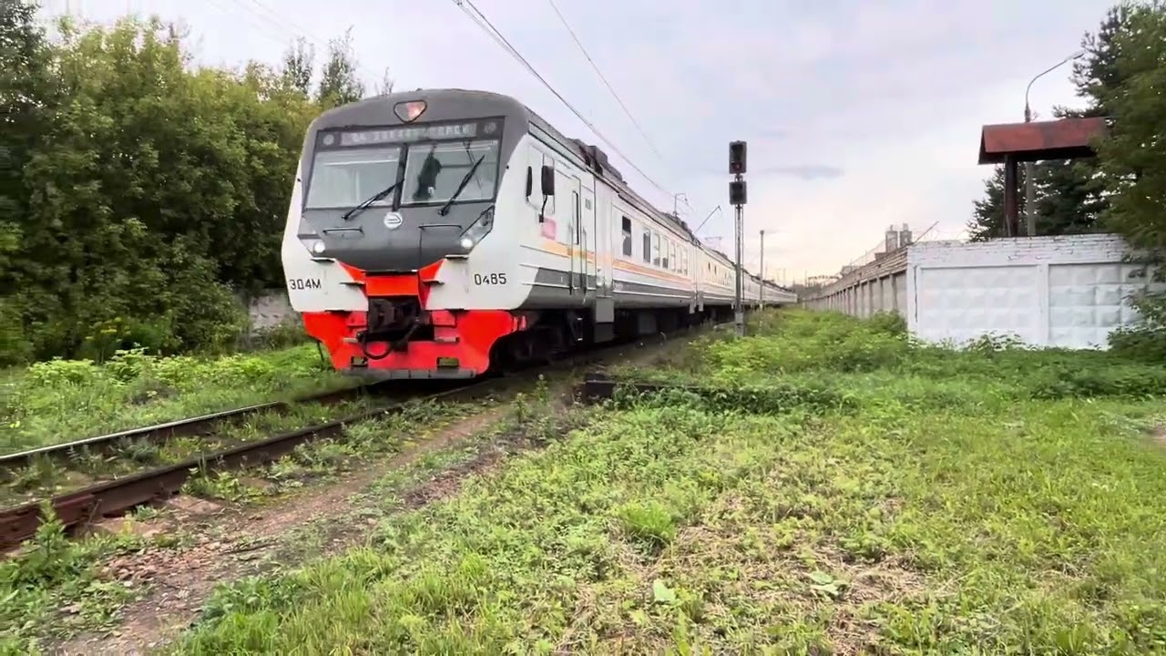 Электропоезд ЭД4М-0485 с сообщением Очаково-Электрогорск. 