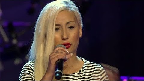 Laila till Juliette: "Vad har hänt med halsen?" - Idol Sverige (TV4)