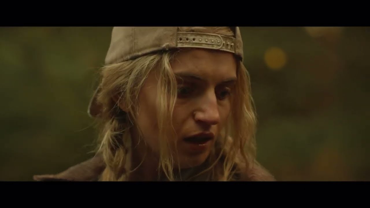 Shauna and Melissa Yellowjackets 3x09 #15 (Shaunahat Scenes)