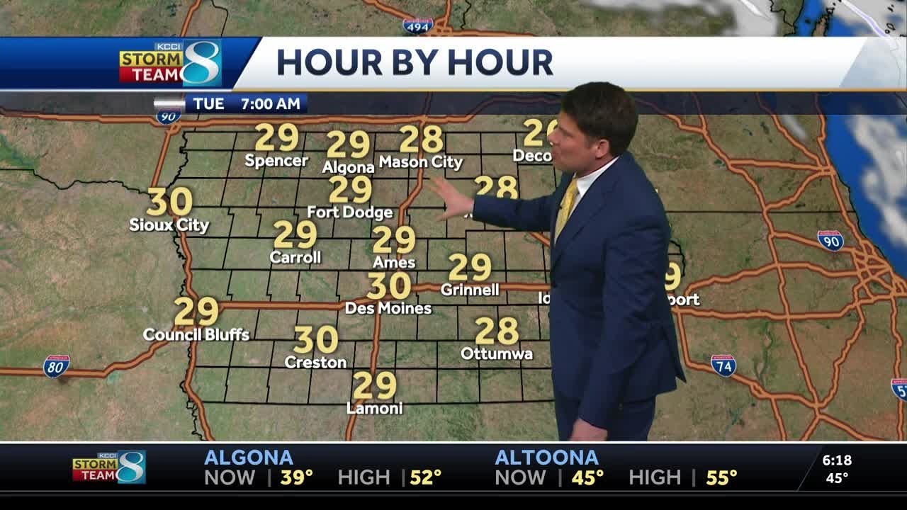Iowa weather: Warm up on the way with sporadic rain chances - YouTube