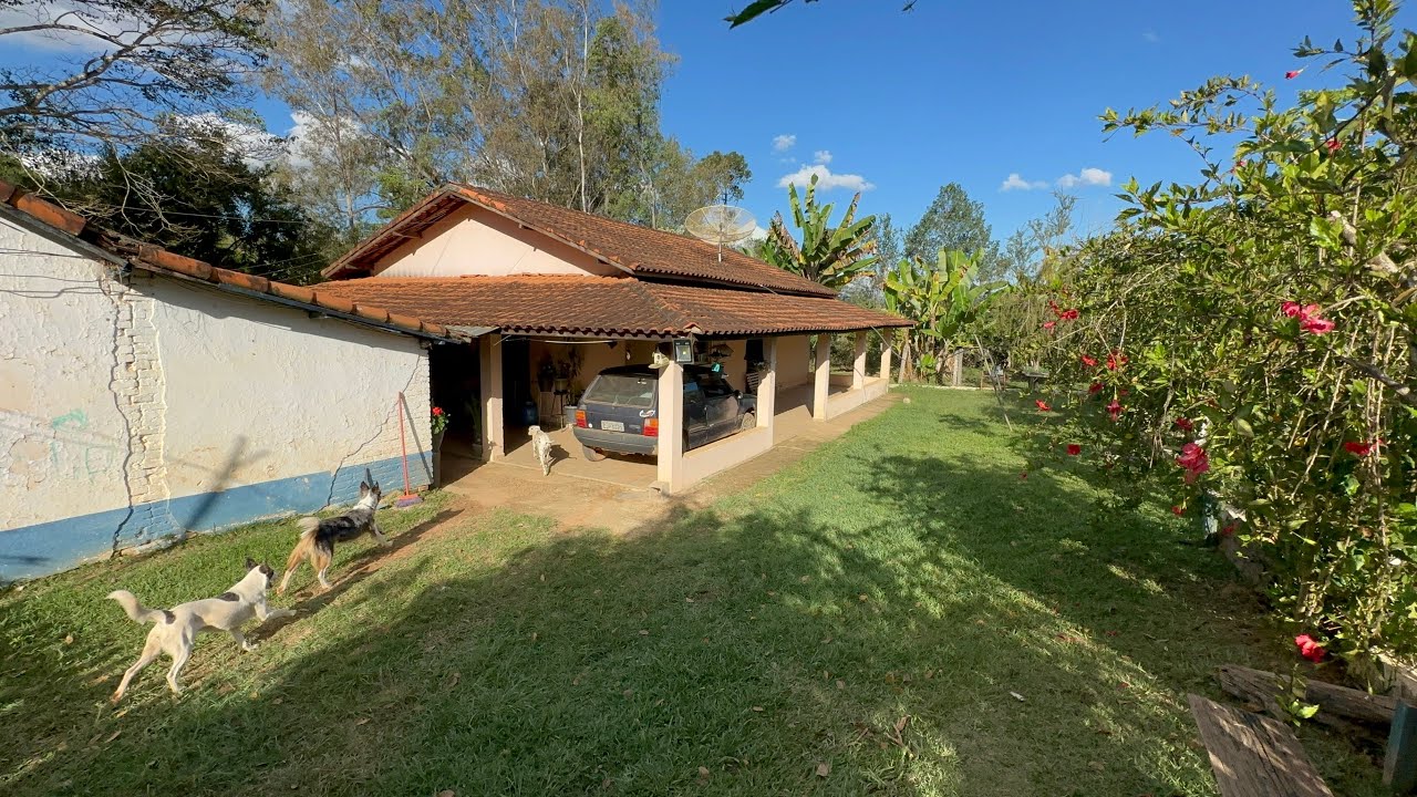 Chácara de 5.000 m2 com Casa de 2 Quartos, Lagos e Escritura à Venda em Silvianópolis MG