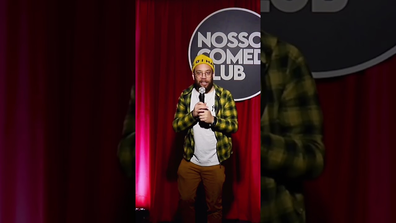 Você já foi barrado na porta giratória do Banco? #humor #standup