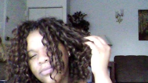 REVIEW   Freetress GOGO Curl Latch Hook / Crochet braids