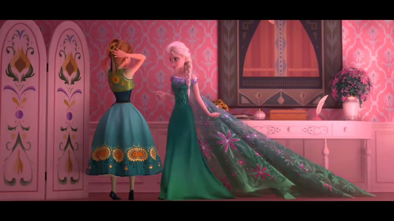 Elsa All Dresses Transformation - YouTube