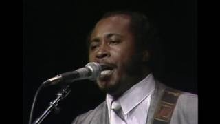 Video thumbnail of "Willie Banks - Hear Me When I Call"