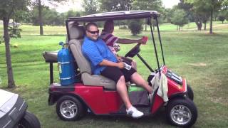 Golf cart with hydraulics