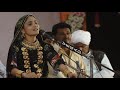 Lila Pila Tara Neja Farke - Geeta Rabari | Ramdevpir Popular Song | Full Video | લીલા પીળા તારા નેજા Mp3 Song