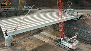 Продовжується будівництво другого мосту в с. Розтоки, Чернівецької області.