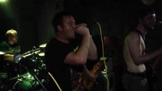 Bleed again- Drowning in dreams. Live at Bar42,Worthing 19/11/16