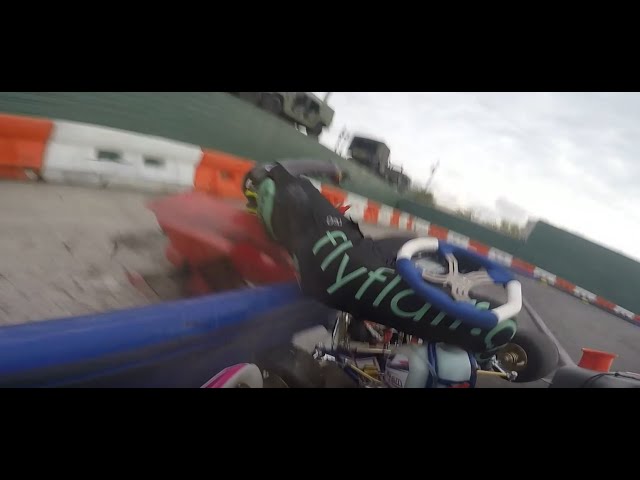 100 KPH Crash at Orlando Kart Center [Brakes Failed] class=