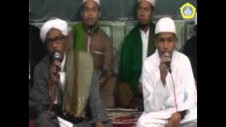 Bersholawat bersama KH. Syaiful Maslul dalam Multaqo Tsanawi PERSYADA XVI