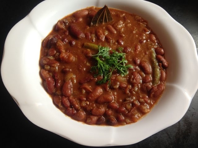 How To Make Authentic Punjabi Rajma Masala Recipe - A North Indian Recipe | Yummy Indian Kitchen