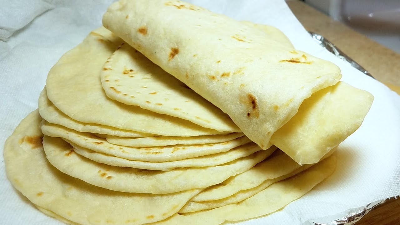 How to make Soft Flour Tortillas  Como Hacer Tortillas de Harina