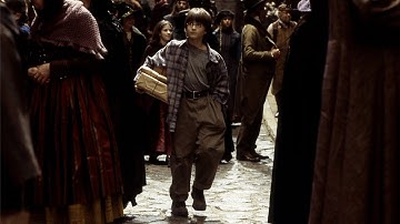 Harry Visits Diagon Alley | Full Scene | Harry Potter and the Philosopher