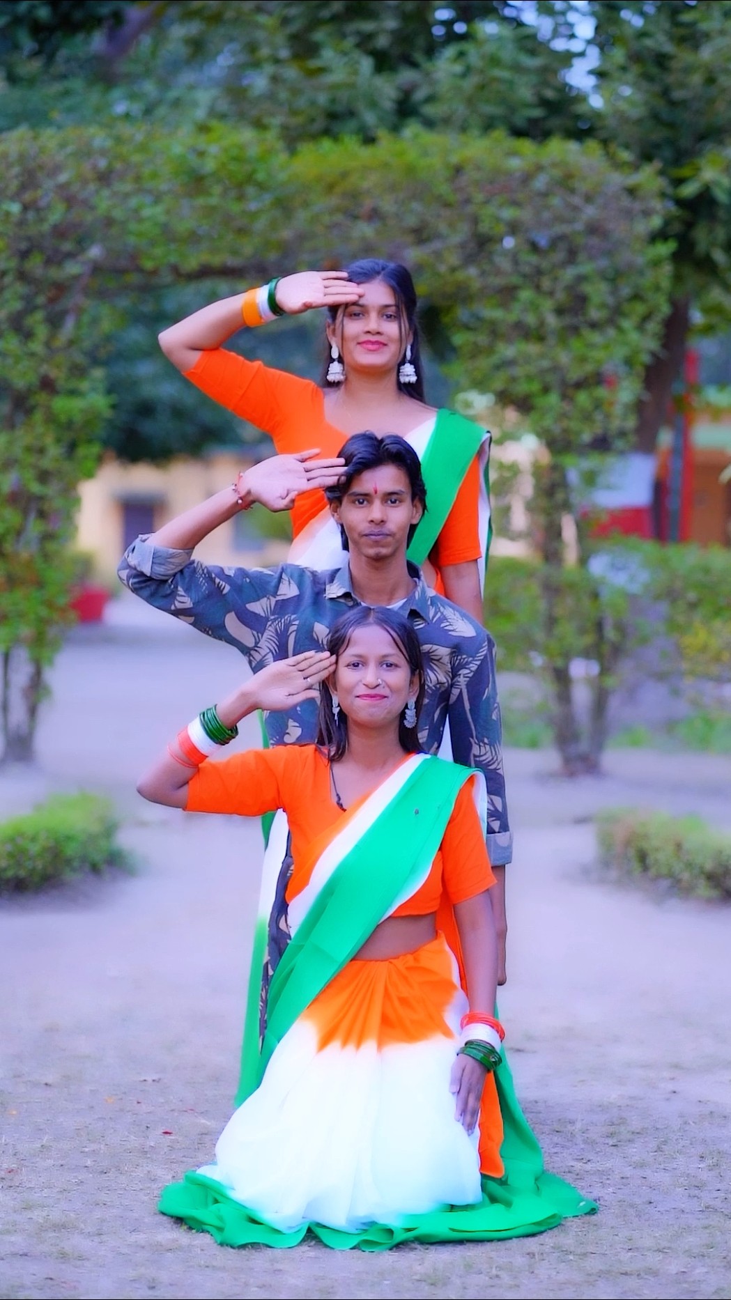 Maa tujhe Salaam