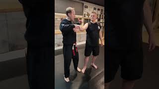 Applying arm bar demonstration and explanation. #selfdefense #martialarts #mma #combat